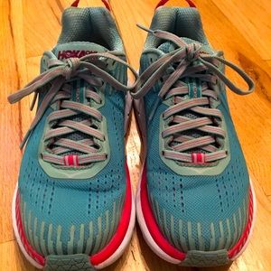 Hoka Clifton 5